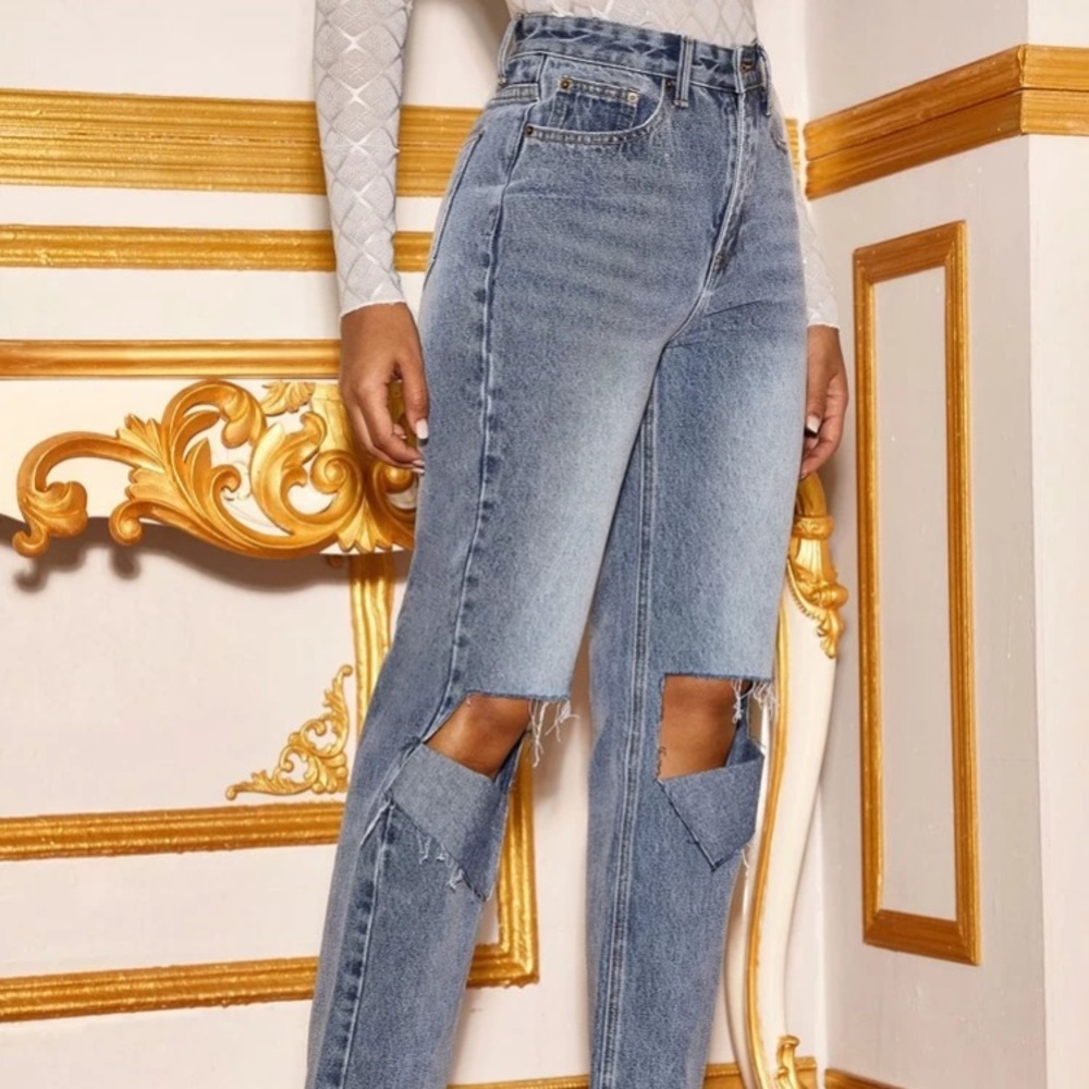 SHEIN distressed ripped baggy jeans